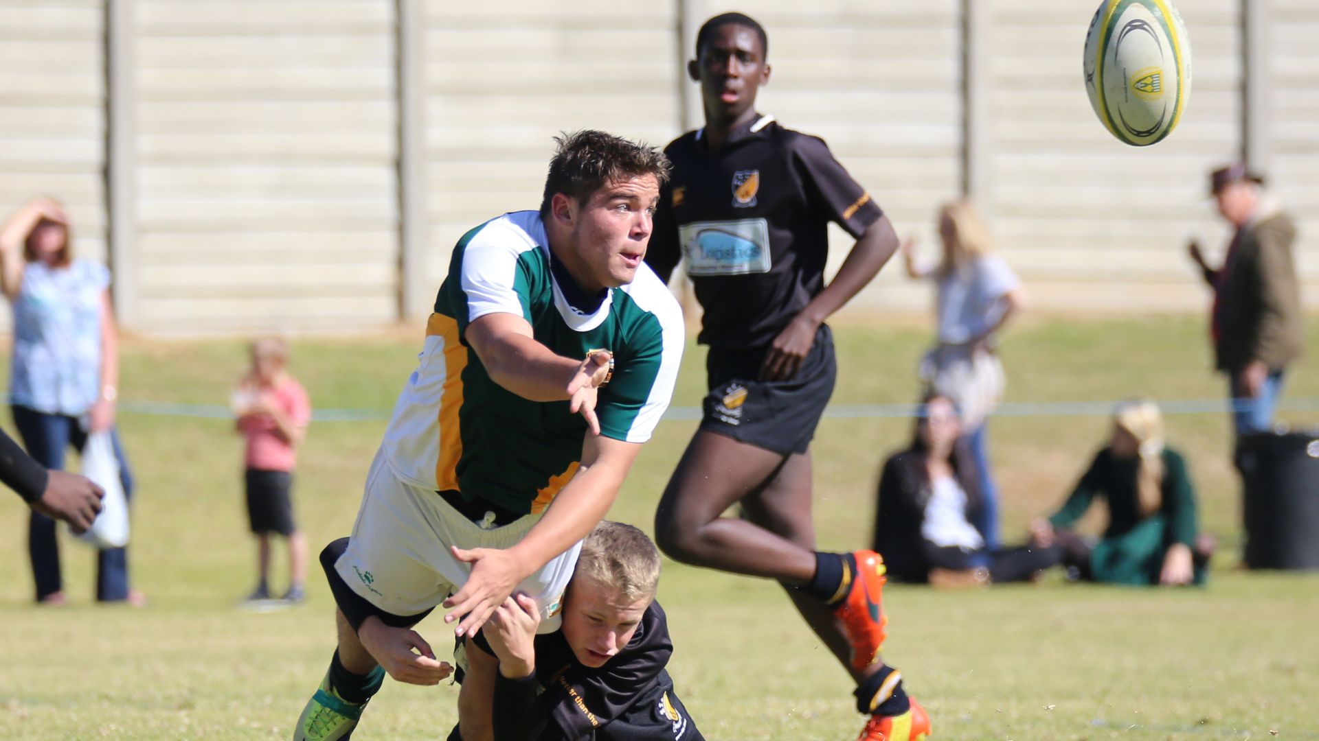 passing in playing rugby